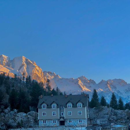 Bujtina Valbone Hotel Exterior photo